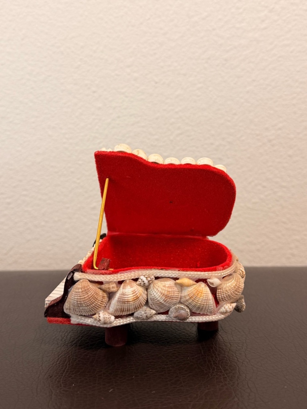 Handcrafted Red Shell Piano Trinket Box - Picture 5 of 5
